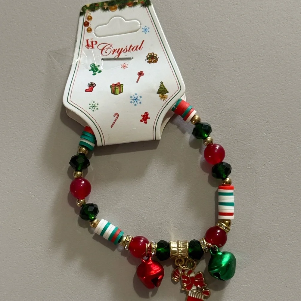 New Festive Holiday Bracelet with Red and Green Beads